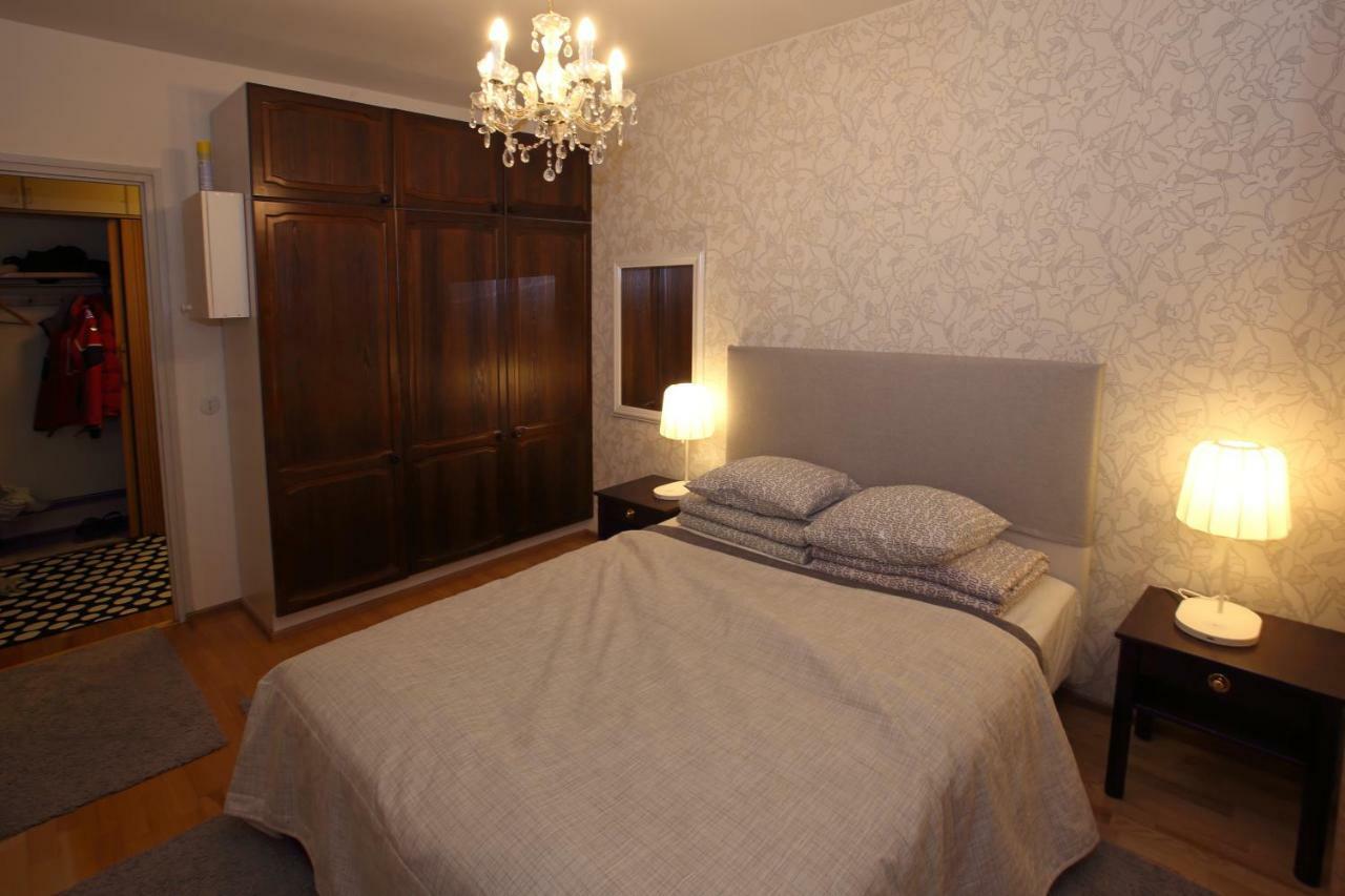 Michelle Center Apartment โรวานิเอมิ ภายนอก รูปภาพ